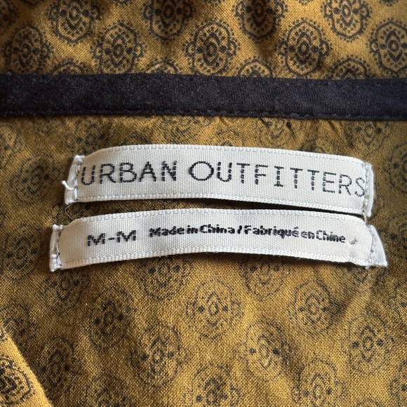 Urban Outfitters Mustard Patterned Blouse - Picture 4 of 5